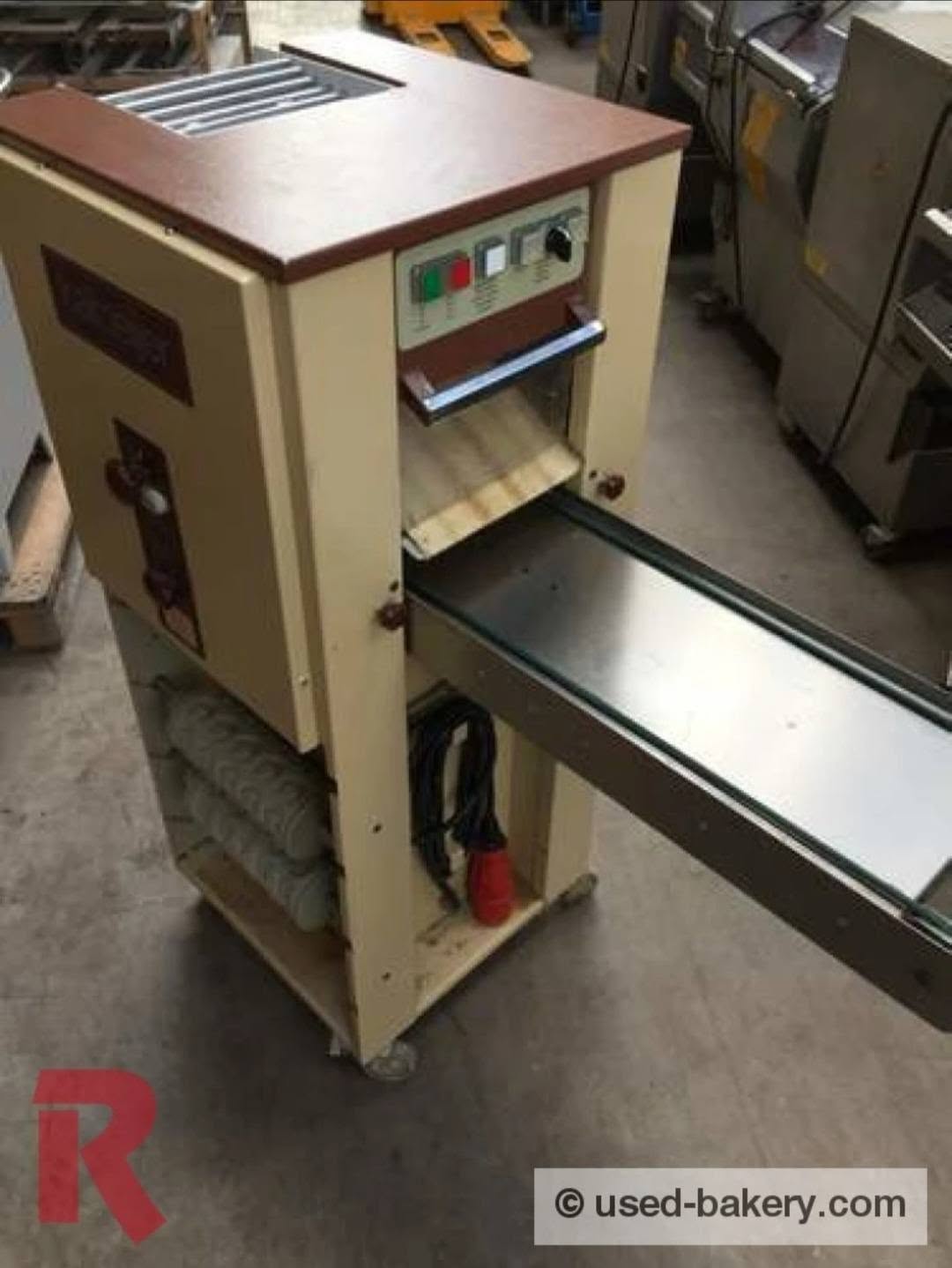 Echipament profesional Kalmeijer pentru productie covrigei si biscuiti – gata de lucru - Imagine 2