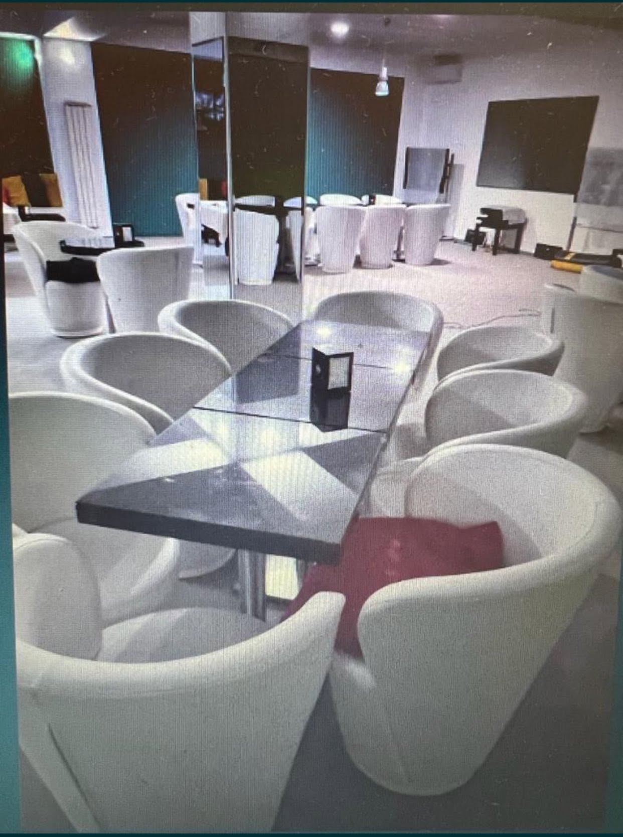 Fotolii Lounge si Mese cu Sticla Antisoc pentru Cafenea, Bar sau Restaurant - Imagine 4