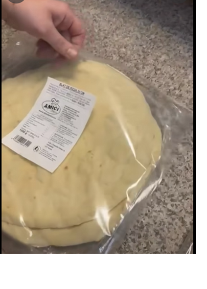 Blaturi de Pizza Precoapte pentru Restaurante si Pizzerii