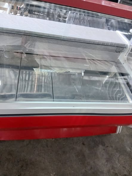 Vitrine frigorifice orizontale pentru mezeluri – diferite dimensiuni disponibile - Imagine 4