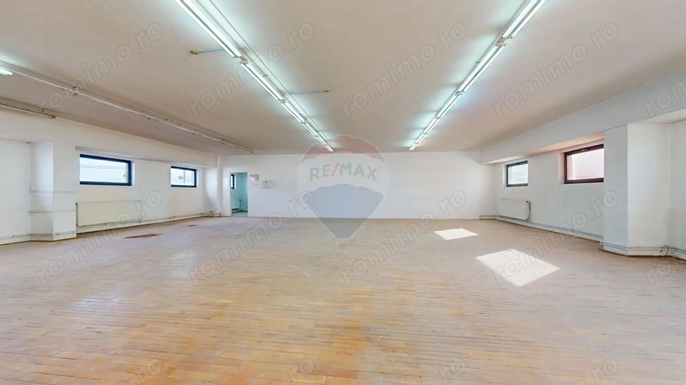 Spatiu comercial de inchiriat 278 mp – ideal pentru restaurant, sala evenimente sau activitati HoReCa - Imagine 3