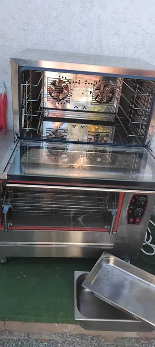 Cuptor convectie profesional 4 tavi – inox, alimentare 380V