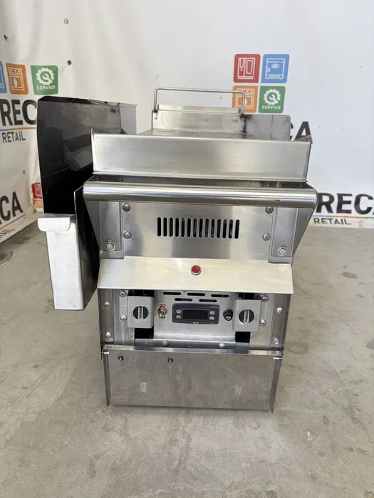 Grill Profesional Neted pe Gaz Toastmaster - Fry Top Profesional - Imagine 3