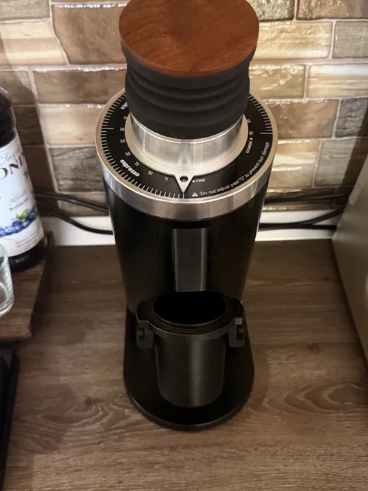 Rasnita DF64 Gen 2 pentru Cafea de Specialitate | Stare Excelenta