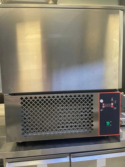 Abatitor / Blast Chiller Profesional Inox | Stare Excelenta | Ideal pentru Restaurante si Cofetarii