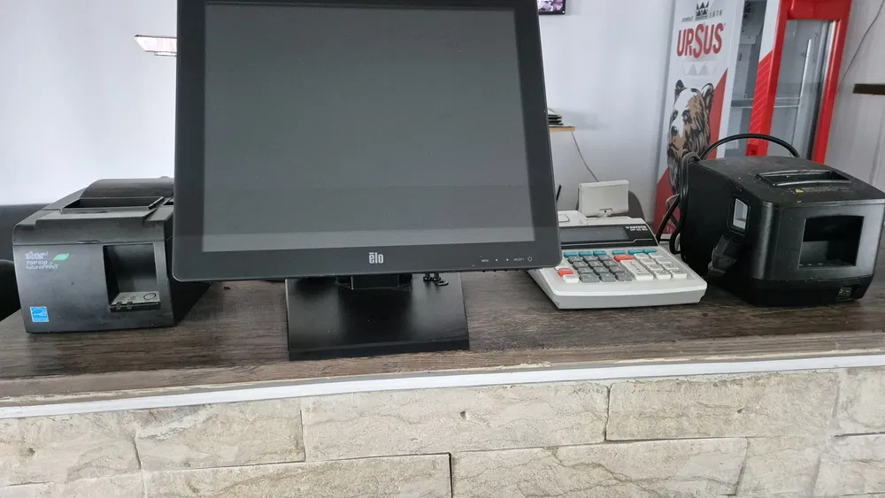Sistem POS complet cu monitor touch, casa de marcat si doua imprimante