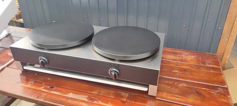 Crepiera profesionala dubla pe gaz pentru clatite de 40 cm, plite din fonta - Imagine 2