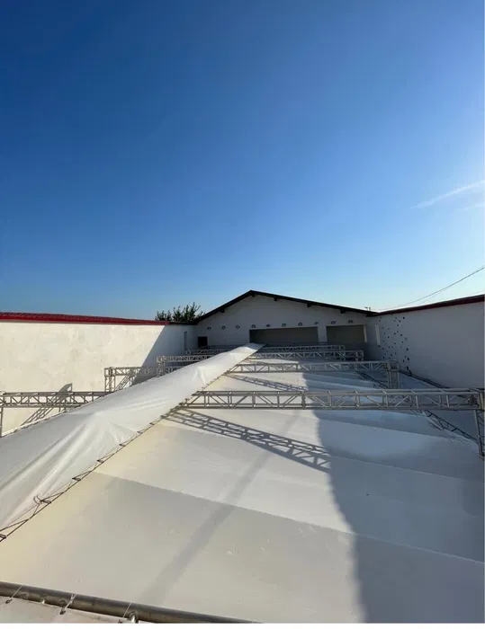 Structura profesionala din aluminiu pentru evenimente, terase, corturi, hale si cluburi
