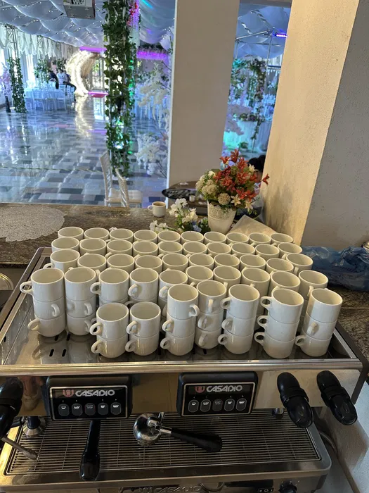 Expresor cafea profesional cu 2 grupuri, boiler 10.5 litri, revizionat complet , cesti - Imagine 2