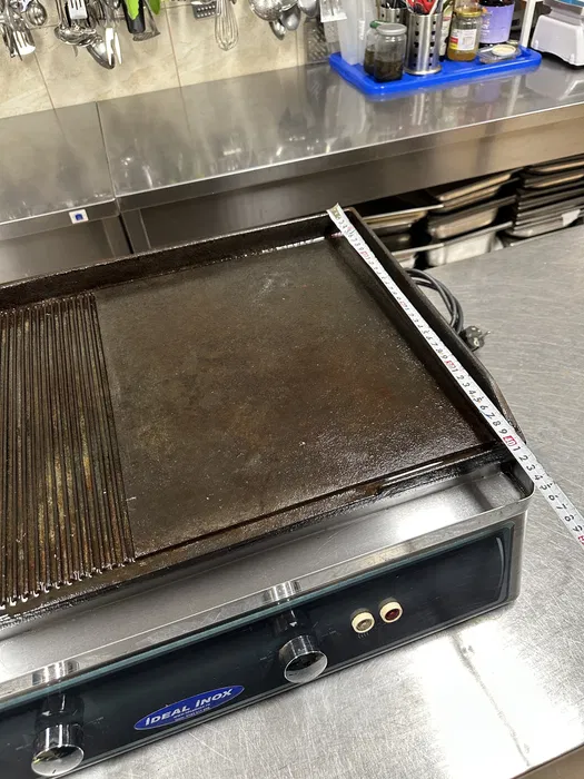 Gratar electric profesional din fonta si inox, suprafata mare de gatire - Imagine 2