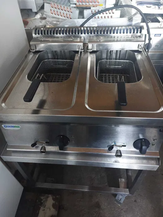 Friteuze Profesionale SH Electrice si pe Gaz cu 1 sau 2 Cuve - Imagine 3