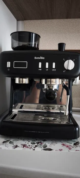 Breville Barista Max Plus Nou – Espressor Manual Premium cu Rasnita Integrata