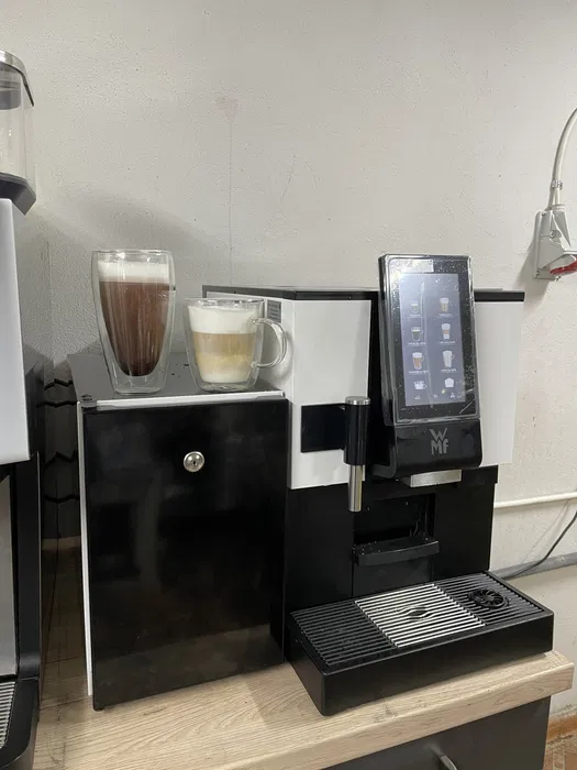Espressor Automat WMF 1100S cu Garantie – Aparat Profesional de Cafea pentru HoReCa - Imagine 4