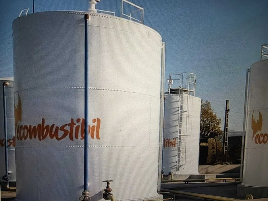 Inchiriere Depozit Carburanti Autorizat - Capacitate 700 mc, Posibilitate Extindere la 2.000 mc - Imagine 2
