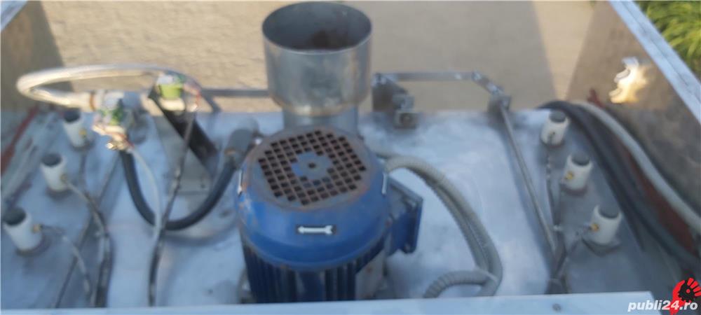 Cuptor industrial profesional pentru mezeluri, afumare, uscare si gatire - Imagine 4