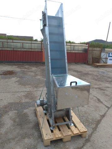 Banda transportoare verticala din inox cu buncar de alimentare - echipament pentru industria alimentara - Imagine 2