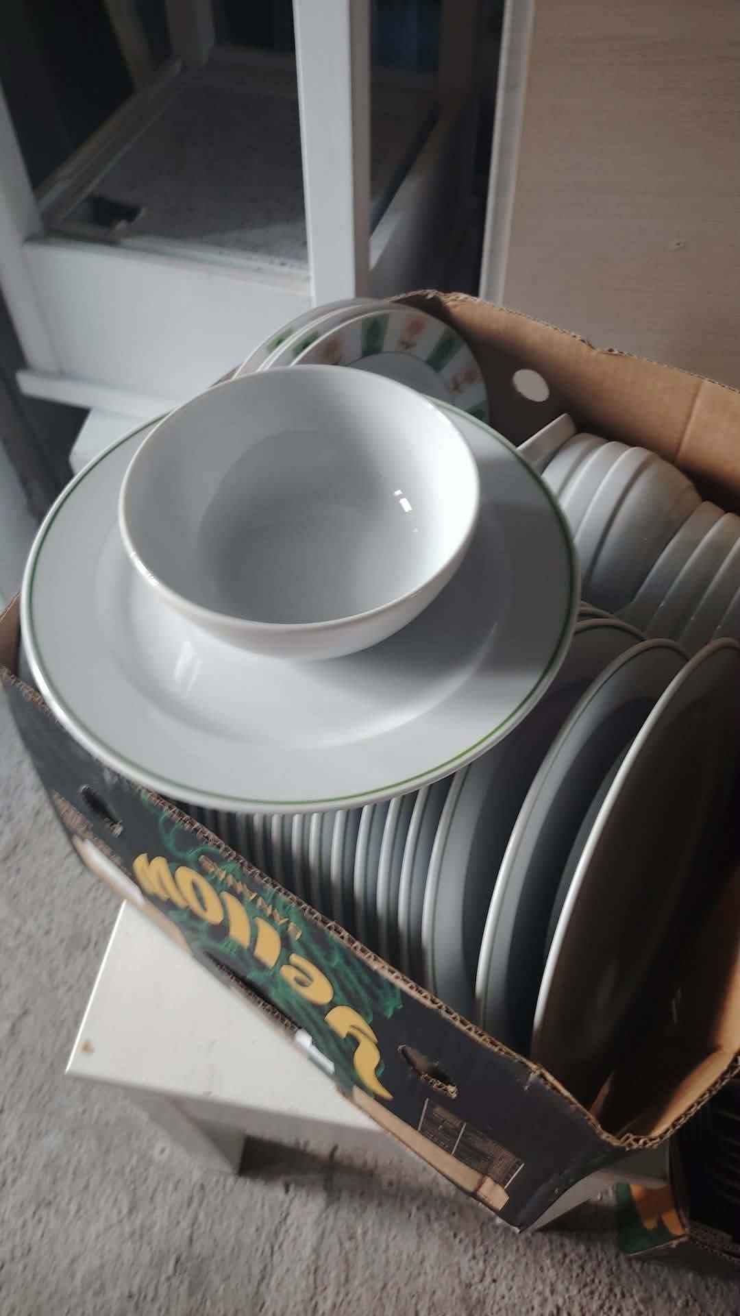 Set Farfurii si Boluri Profesionale din Portelan pentru Restaurante, Hoteluri si Catering
