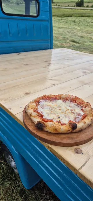 Pizzerie mobila pentru evenimente - Pizza autentica pe lemne, preparata la locatie - Imagine 3