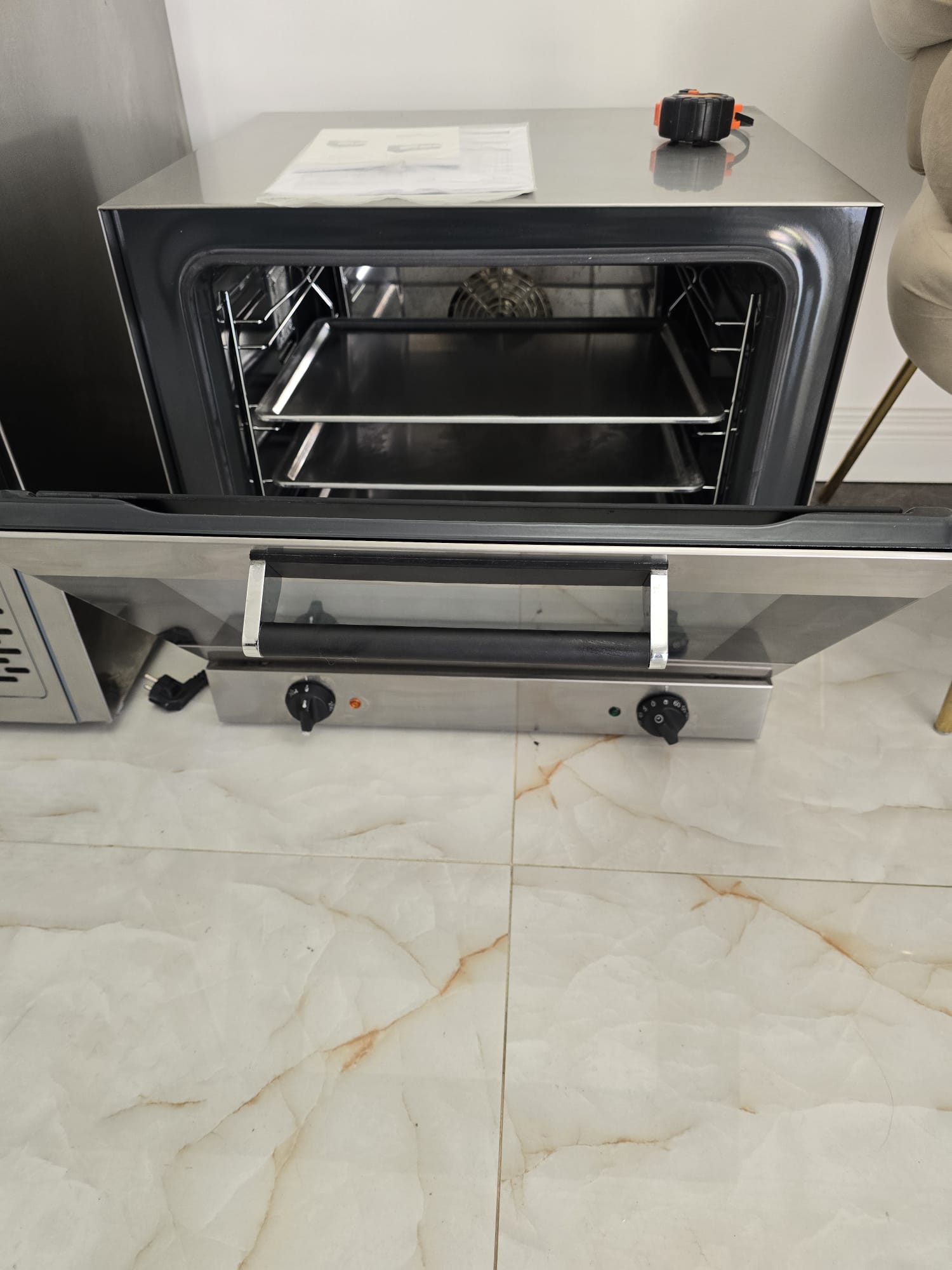 Cuptor pastry profesional -4 tavi - Ideal pentru cofetarie, patiserie, pizzerie si HoReCa - Imagine 2