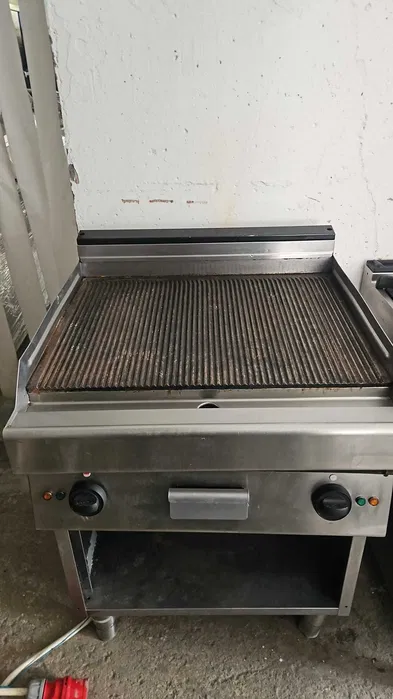 Grill profesional horeca - Lise, striate si mixte, electrice sau pe gaz | Garantie 6 luni