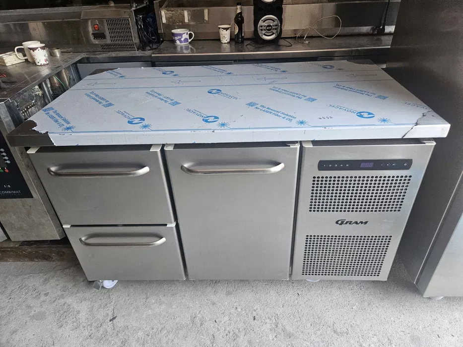 Masa frigorifica profesionala SH inox - 2, 3 si 4 usi | Echipamente HoReCa cu garantie - Imagine 3