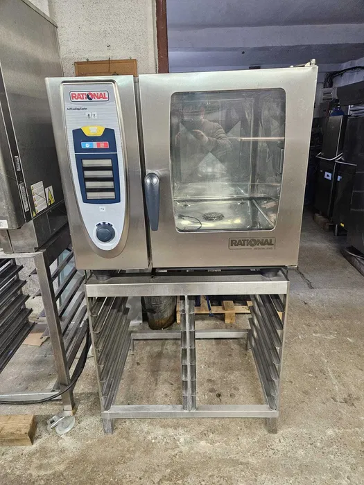 Cuptor Rational SCC 6 tavi pe gaz cu suport - SH, Revizuit, Garantie 6 luni