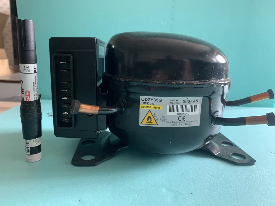 Motor compresor frigider 12V / 24V pentru auto, rulota, barca si camping - R600a / R134a - Produs Nou
