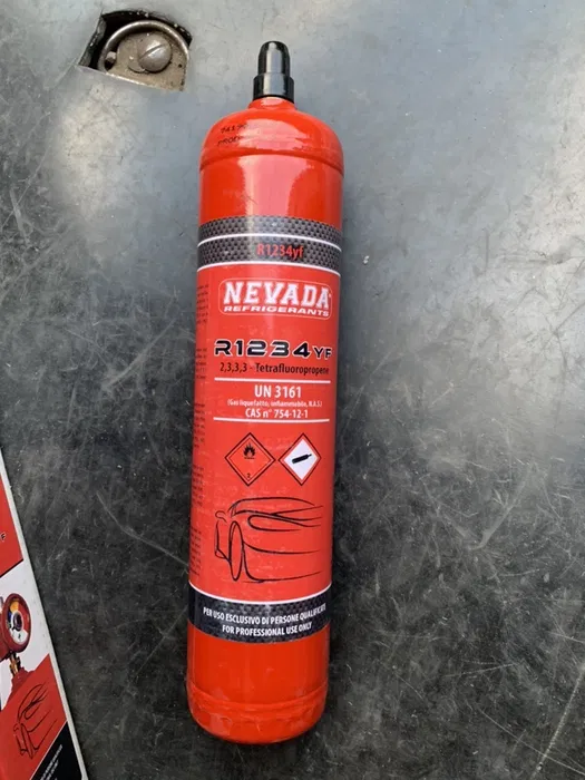 Butelie refrigerant R1234yf 950 g sigilata - Agent frigorific pentru instalatii de climatizare auto - Imagine 2