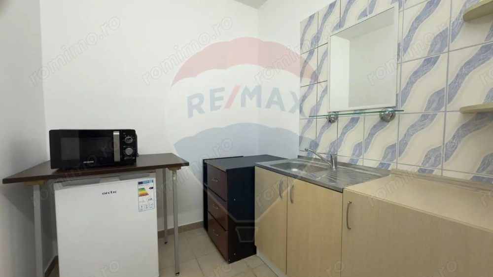 Spatiu birouri de inchiriat in Ploiesti - Ideal pentru training, cursuri, sediu firma sau activitati HoReCa - Imagine 4