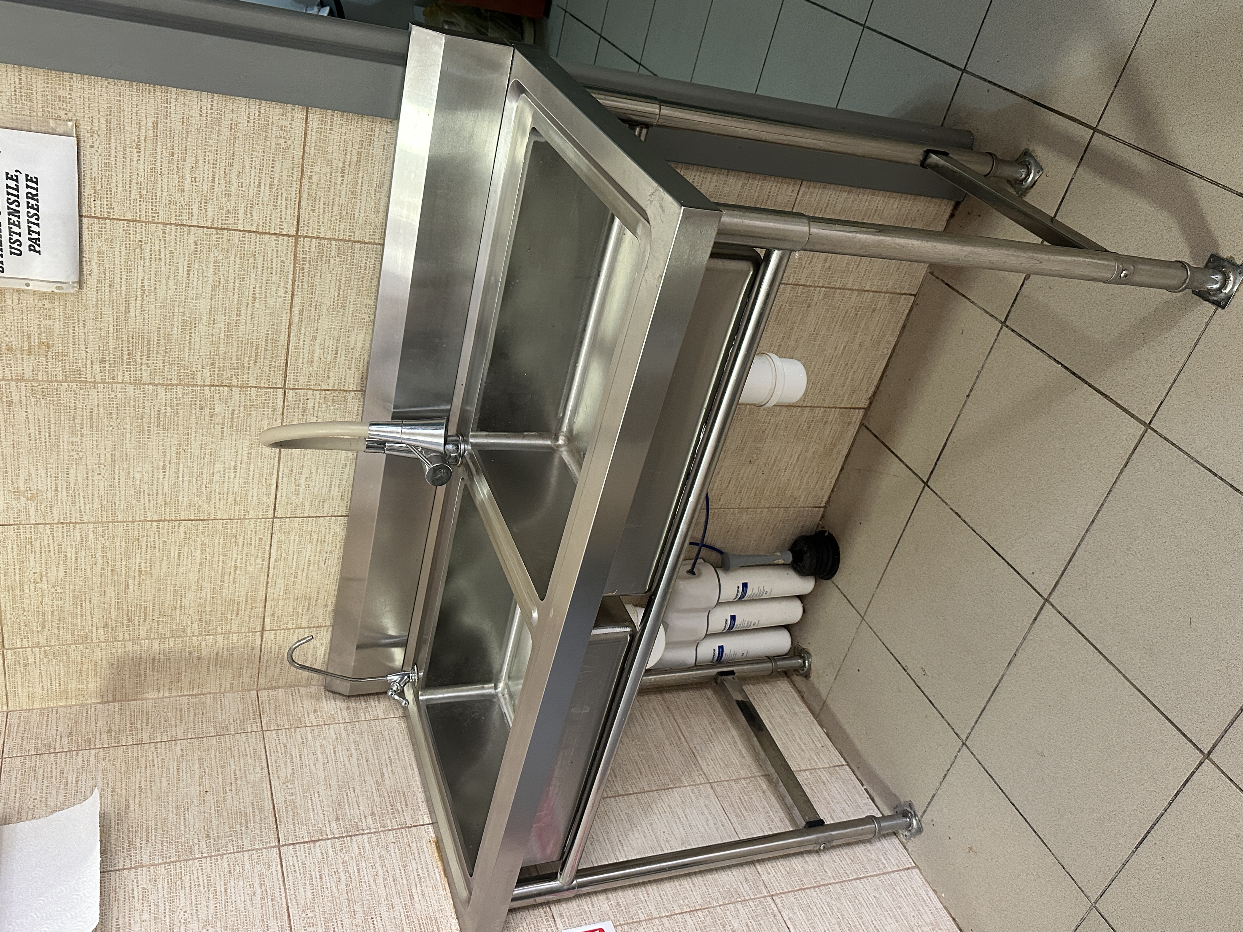Ghiuveta dublă din inox  - profesionala din inox cu baterii si accesorii incluse – ideala pentru restaurante, fast-food, laborator, cofetarie