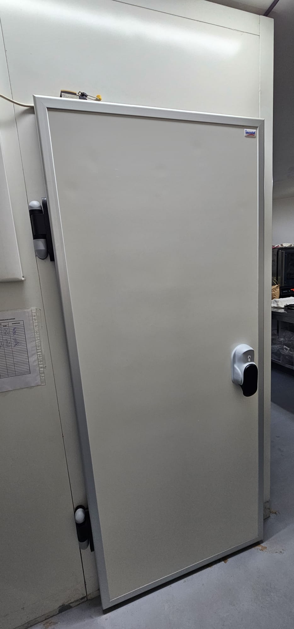 Cameră Frigorifică Profesională Modulară INCOLD cu pardoseala (Duală: Refrigerare + Congelare) – 3 x 3 x 2.4m - Imagine 4