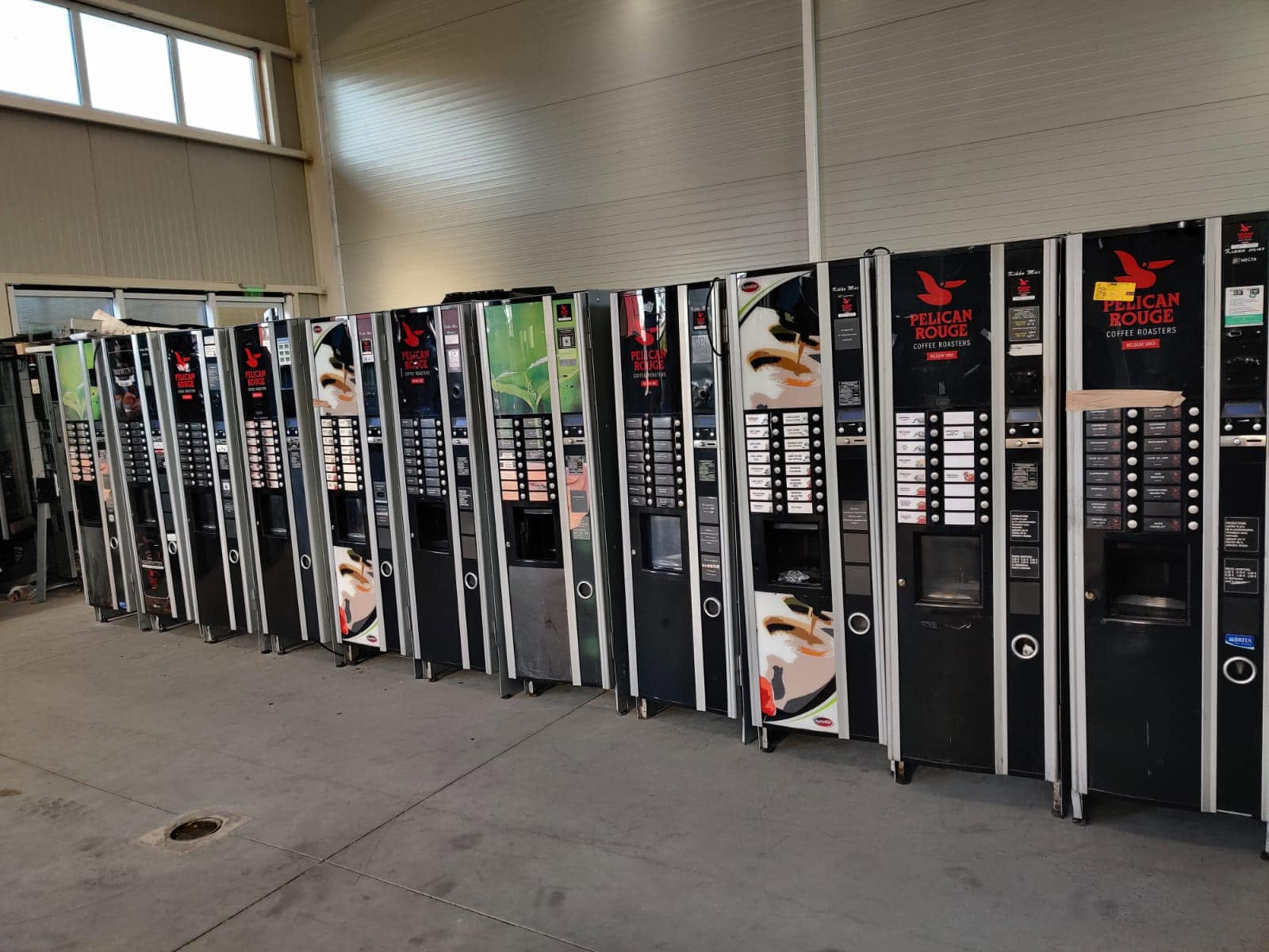 Automate de cafea si vending profesionale - Vanzare, service, reconditionare si piese de schimb