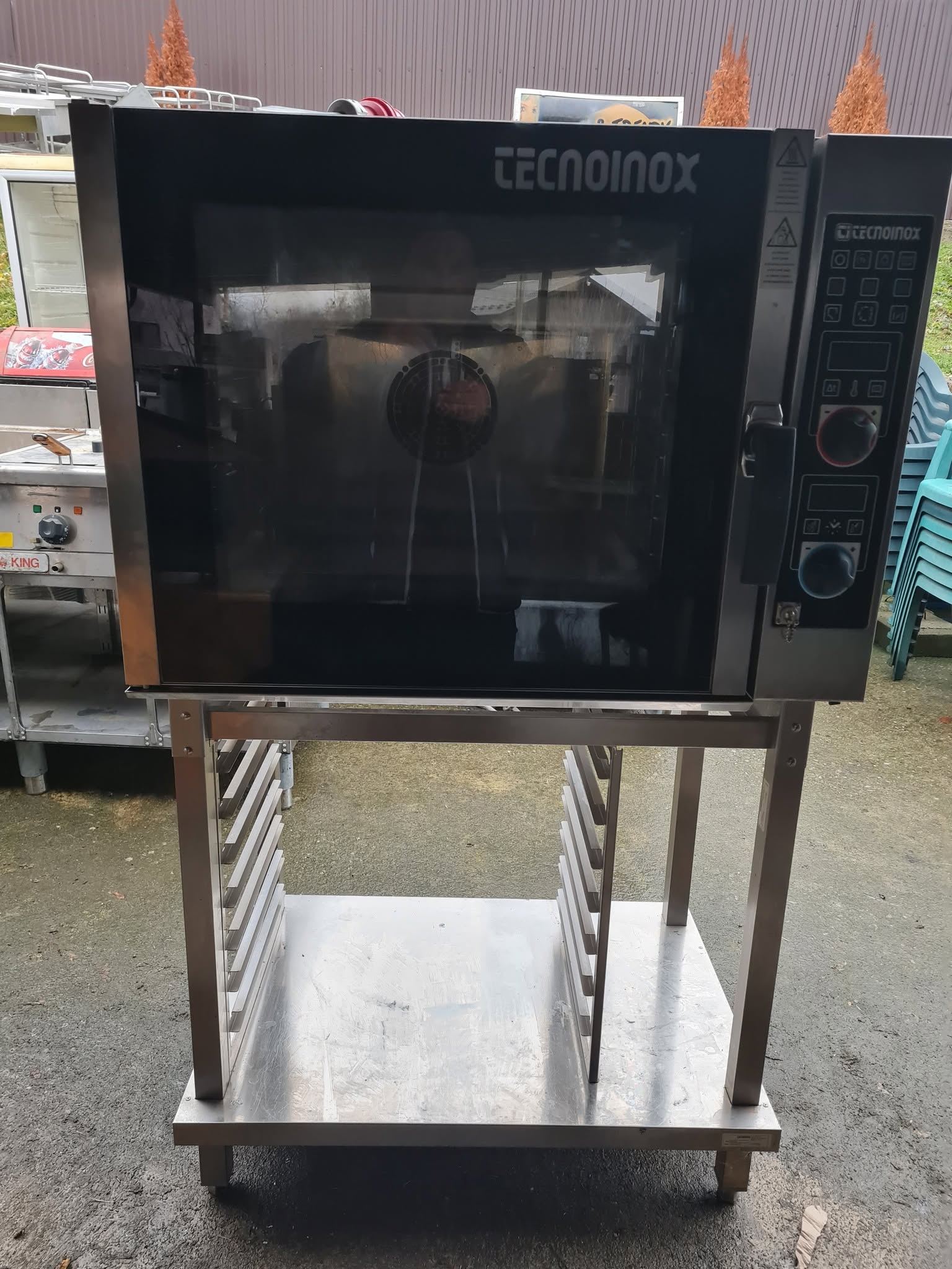 Cuptor profesional Tecnoinox cu convectie 6 tavi GN 1/1 – ventilat, suport inox inclus