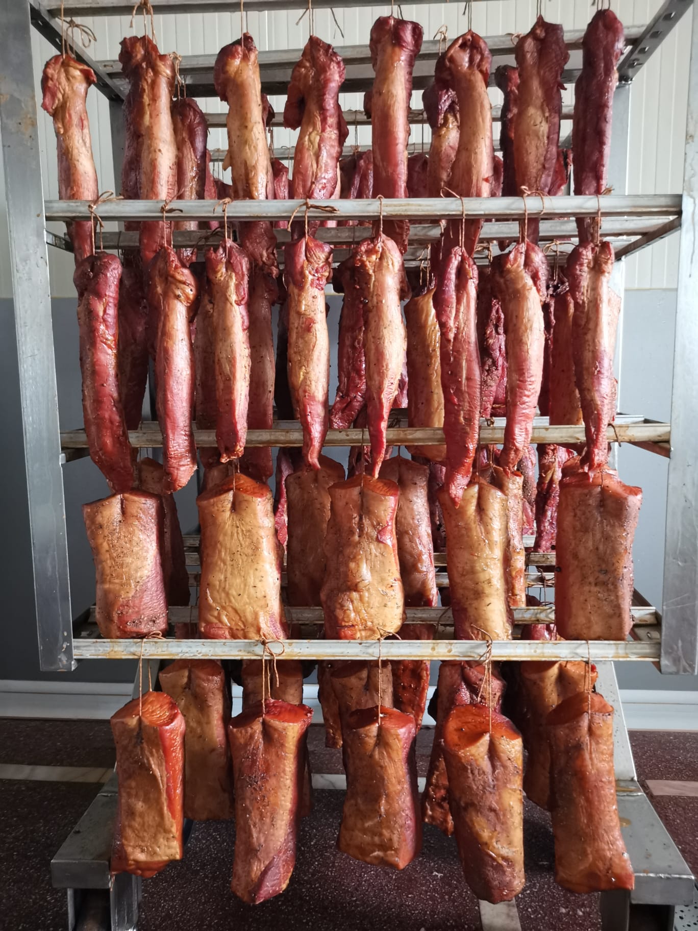 Muschi si specialitati afumate din carne pentru HoReCa – restaurante, hoteluri si catering