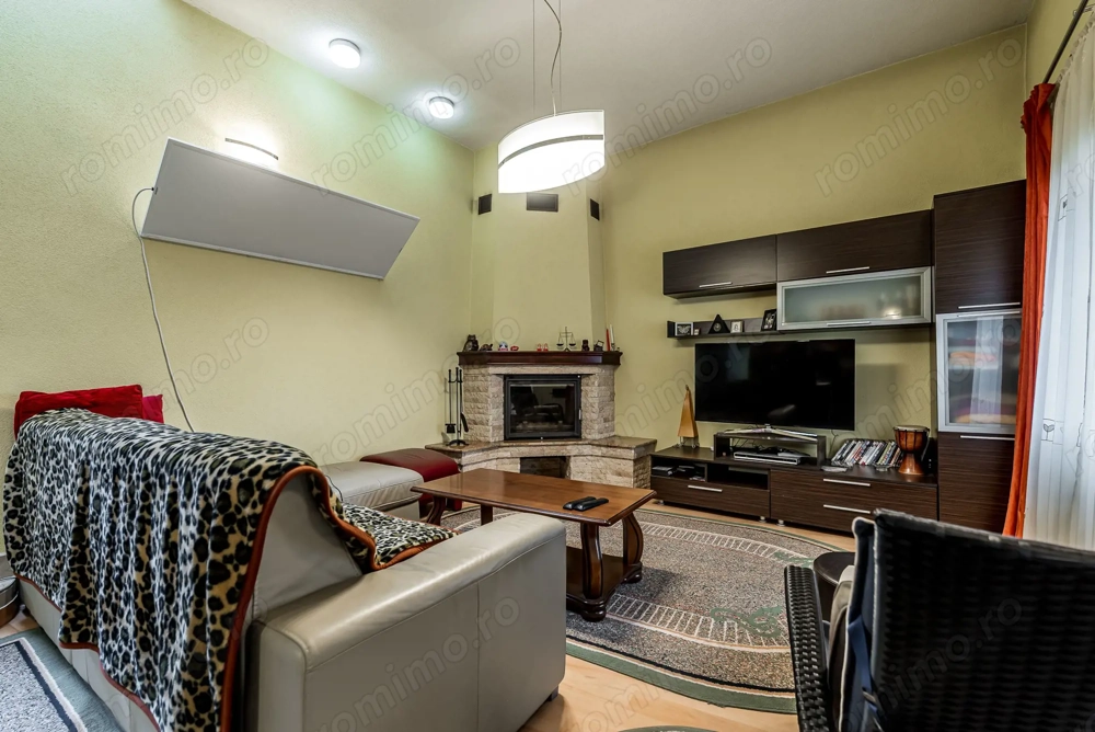 Spatiu comercial cu hala si penthouse de vanzare in Aradul Nou - Ideal pentru HoReCa, showroom sau productie
