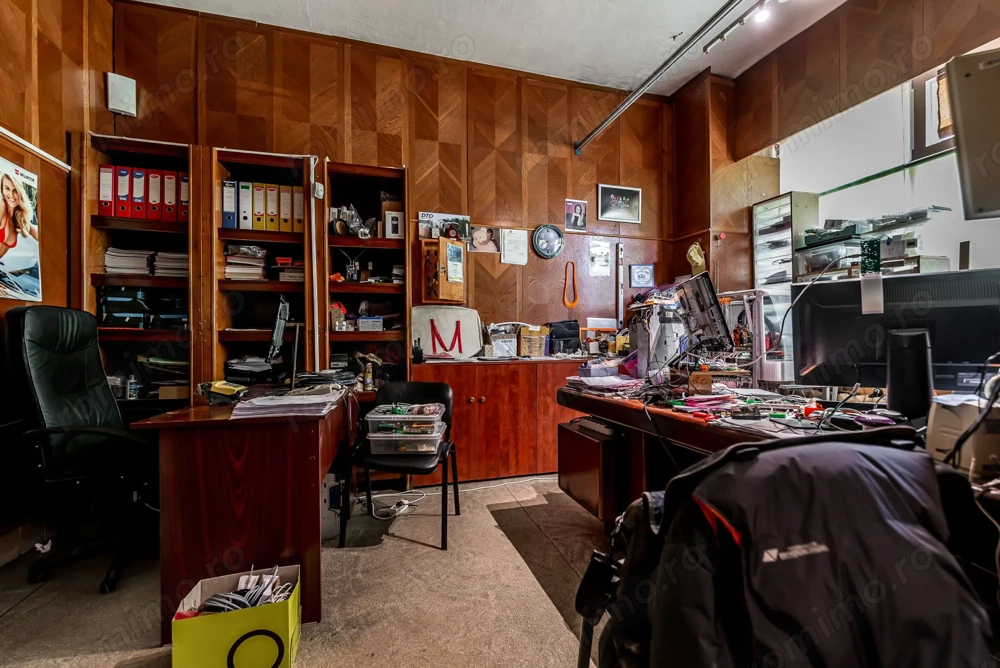 Spatiu comercial de vanzare Arad Micalaca - 435 mp cu vitrina stradala, ideal pentru HoReCa, clinica sau showroom