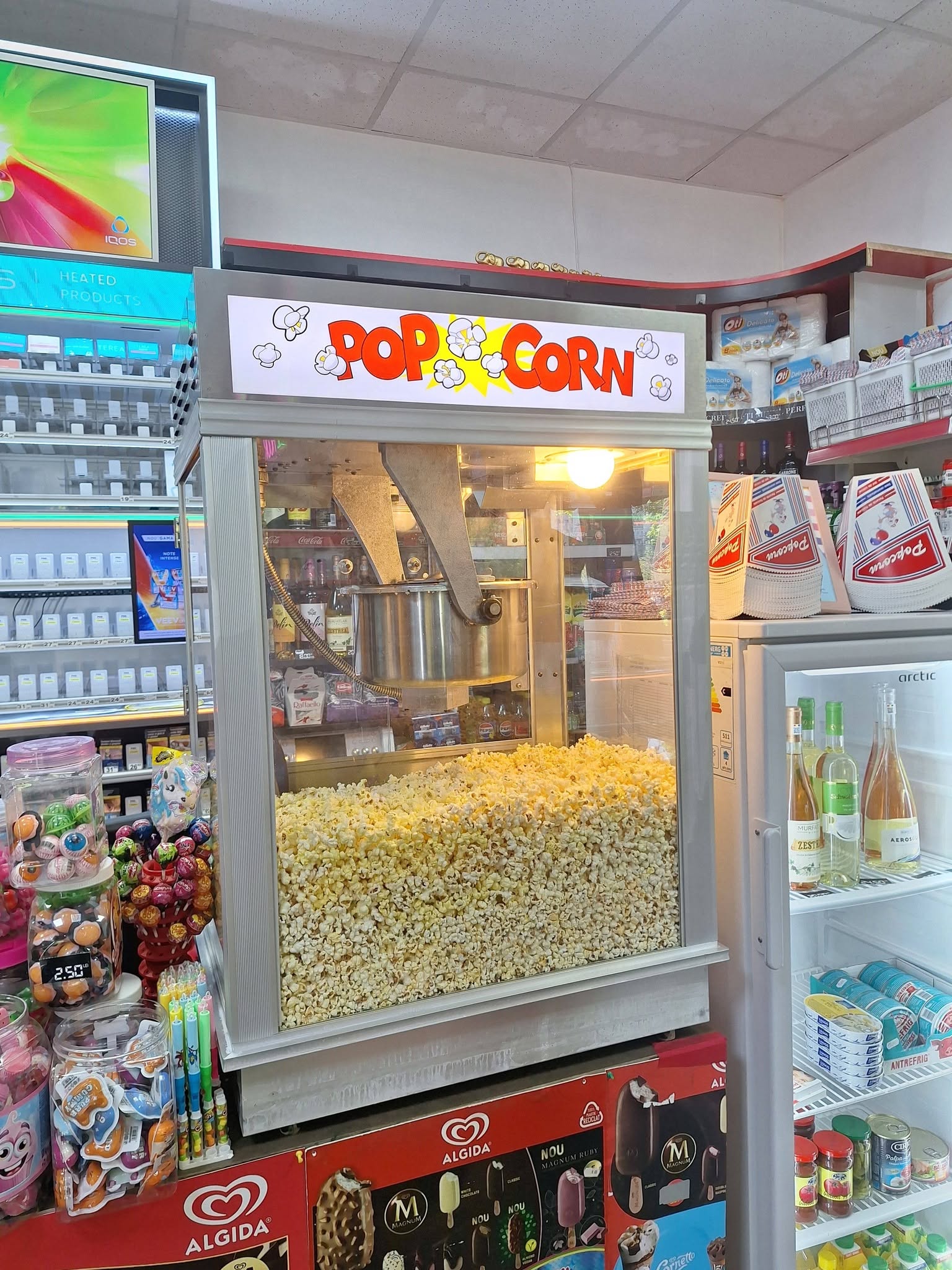 Masina Profesionala de Popcorn Gold Medal 18 OZ Made in USA - Capacitate Mare pentru Cinema, Evenimente si HoReCa