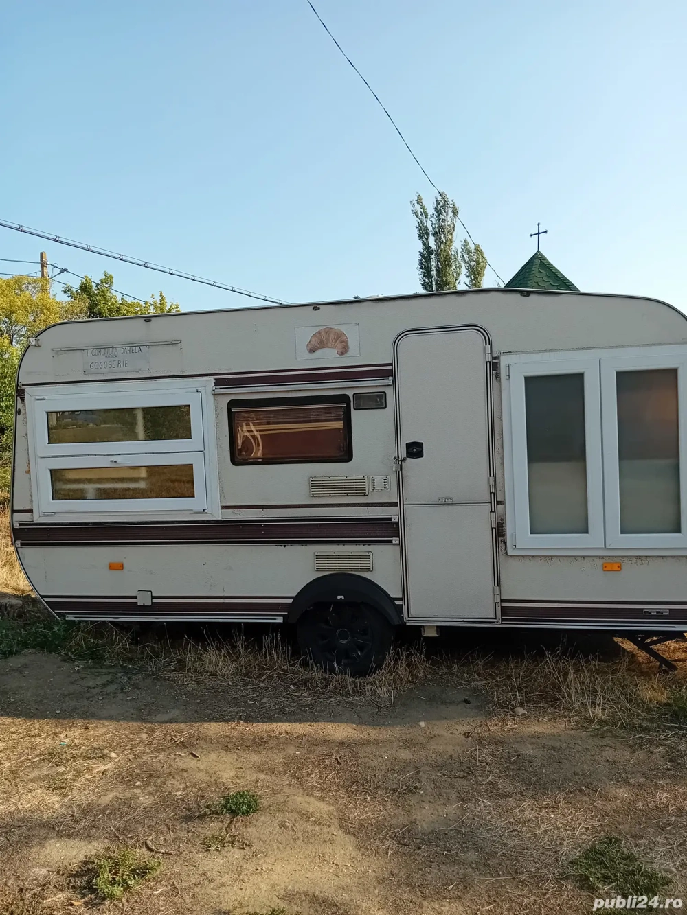 Rulotă fast-food profesională complet utilată – Autorizată DSP & DSV | Gata de lucru