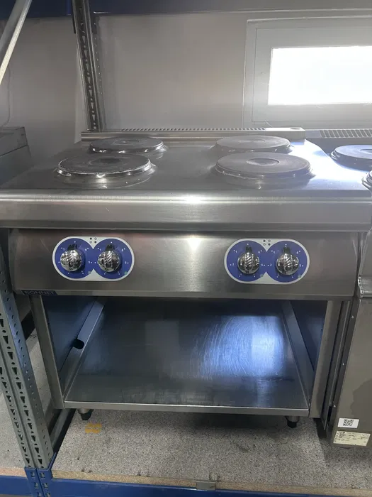 Aragaz electric profesional Bonnet cu 4 plite, echipament HoReCa 380V pentru bucatarii profesionale - Imagine 2