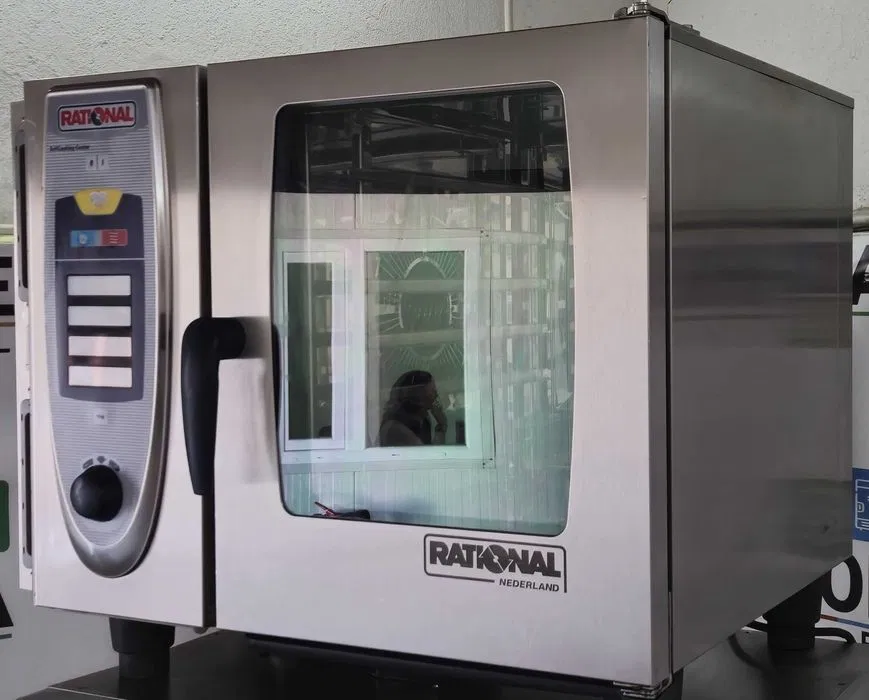 Cuptor profesional Rational pe gaz 6 tavi GN 1/1, convectomat HoReCa pentru restaurante si hoteluri - Imagine 2