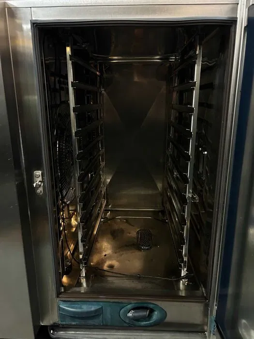 Cuptor profesional Rational SelfCookingCenter SCC 101E White Efficiency 5 Senses, 10 tavi GN 1/1, electric 380V - Imagine 2