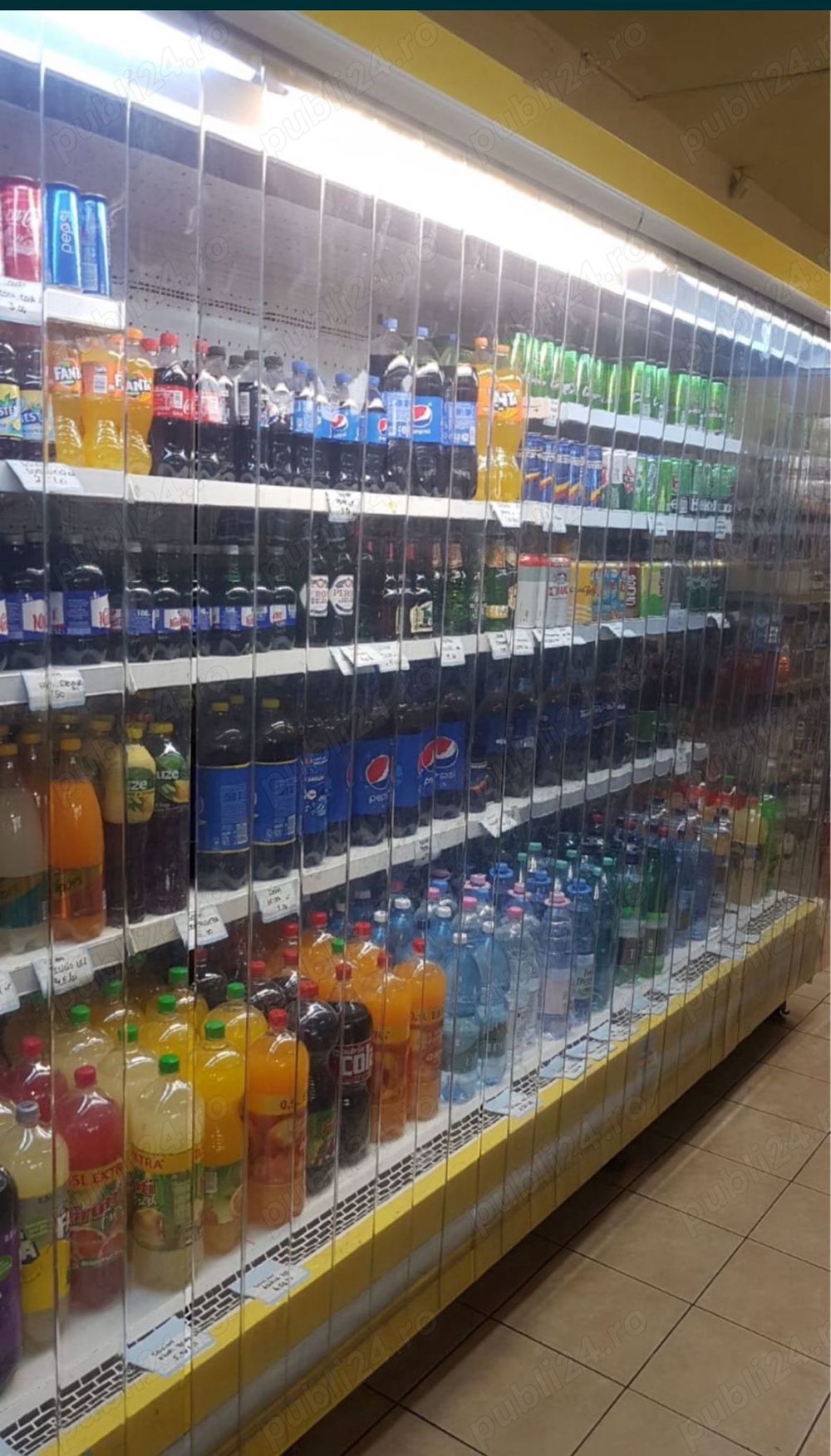 Camera Frigorifica Profesionala 30 mc cu Vitrina Frigorifica si Agregat Exterior | Echipamente Refrigerare HoReCa